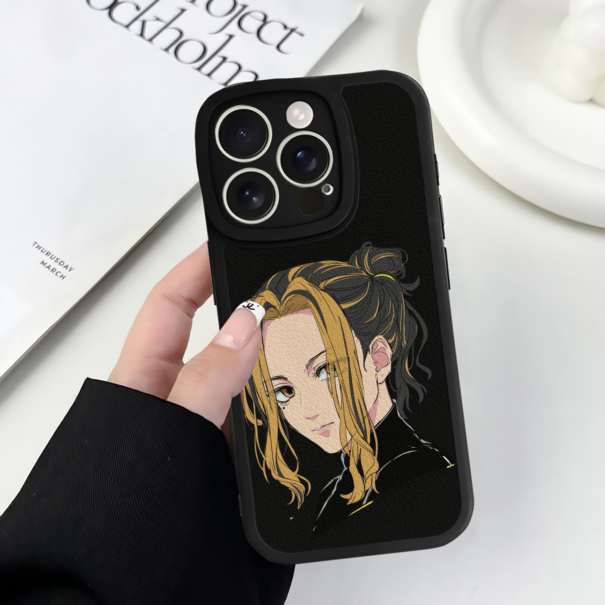 （画像用） 東京リベンジャーズ Tokyo Revengers 【iPhone 16シリーズ対応】シリコンスマホケース（レザー調） 材質：シリコン